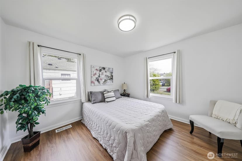 Property photo for 4908 S Fife Street, Tacoma photo 8