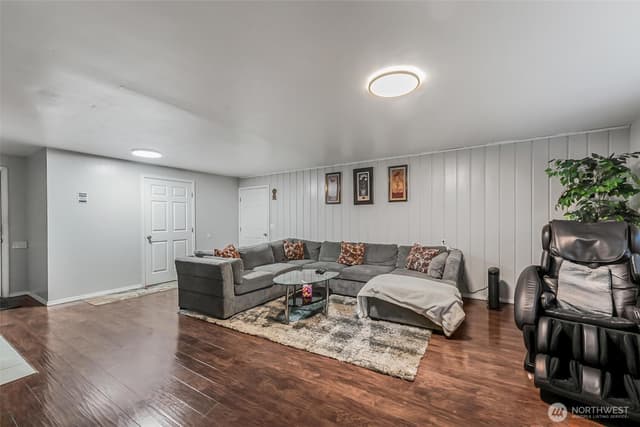 Property photo for 4736 164th, Tukwila photo 5