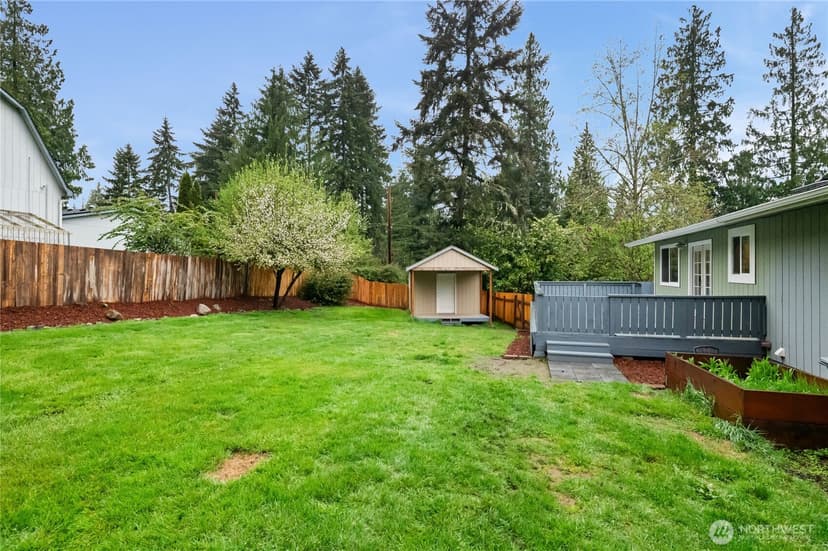 Property photo for 408 119th Avenue E, Edgewood photo 33