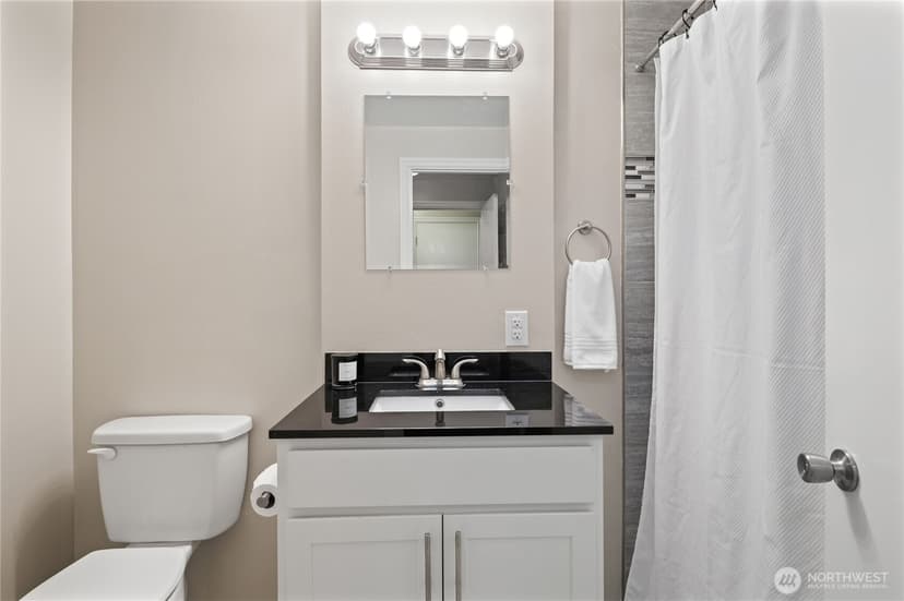 Property photo for 408 119th Avenue E, Edgewood photo 29