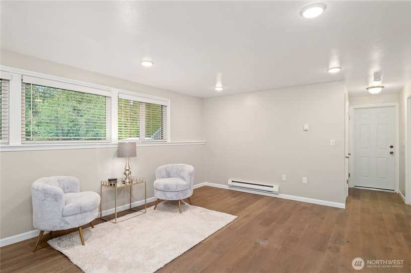 Property photo for 408 119th Avenue E, Edgewood photo 25