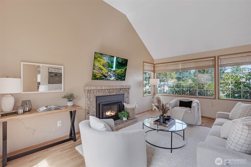 Property photo for 3734 Braeburn Drive NE, Tacoma photo 8