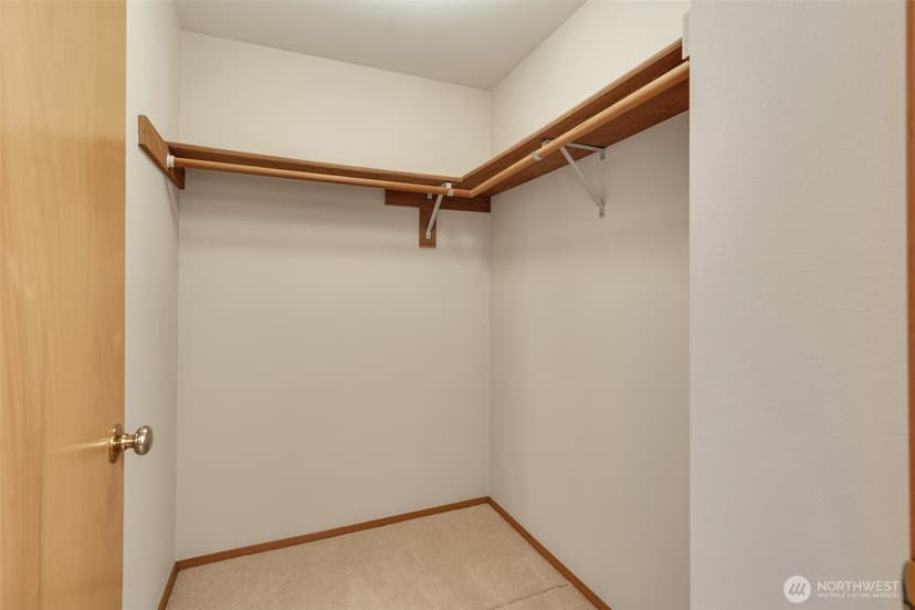 Property photo for 3734 Braeburn Drive NE, Tacoma photo 24