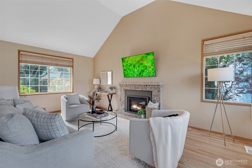 Property photo for 3734 Braeburn Drive NE, Tacoma photo 6