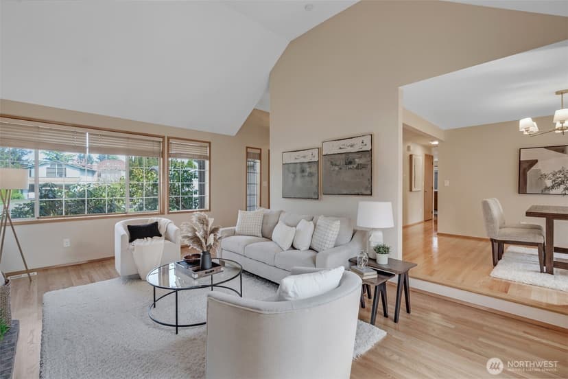 Property photo for 3734 Braeburn Drive NE, Tacoma photo 10
