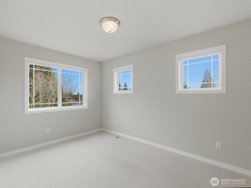 Property photo for 3501 166 Street SW, Lynnwood photo 32