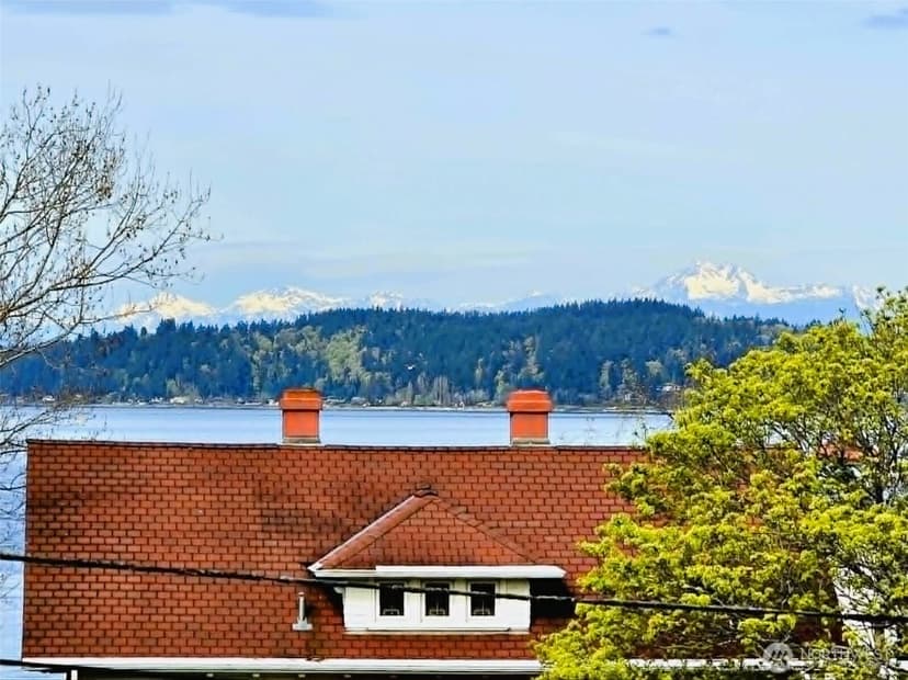 Property photo for 3142 Alki Avenue SW #303, Seattle photo 34