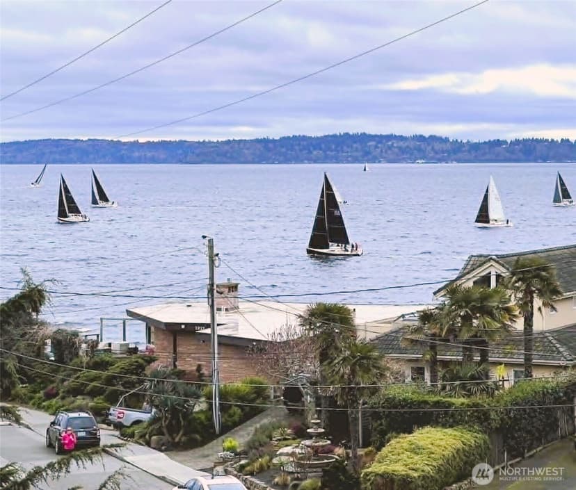 Property photo for 3142 Alki Avenue SW #303, Seattle photo 30