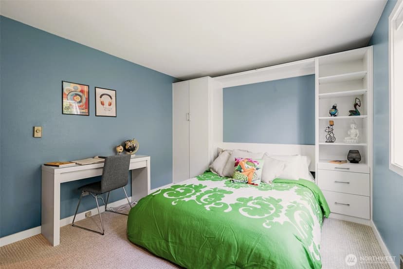 Property photo for 3142 Alki Avenue SW #303, Seattle photo 18