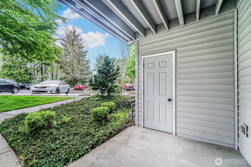 Property photo for 4710 SE Mill Pond Drive SE #303, Auburn photo 15