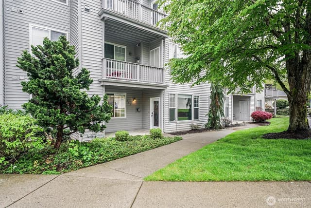 Property photo for 4710 SE Mill Pond Drive SE #303, Auburn photo 3
