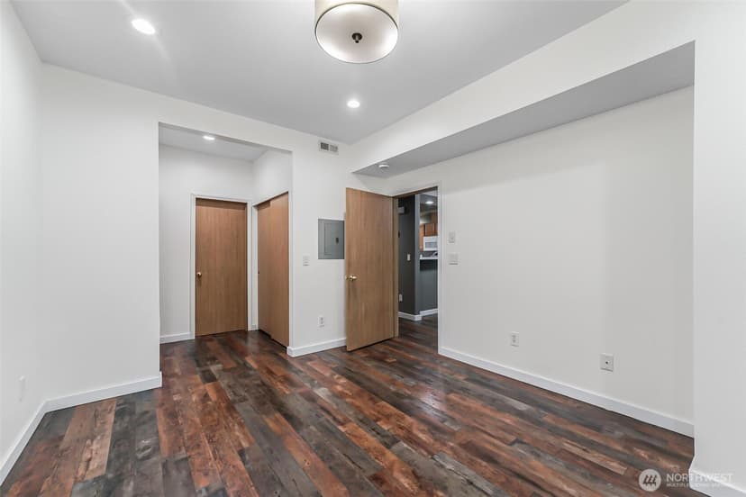 Property photo for 4710 SE Mill Pond Drive SE #303, Auburn photo 14