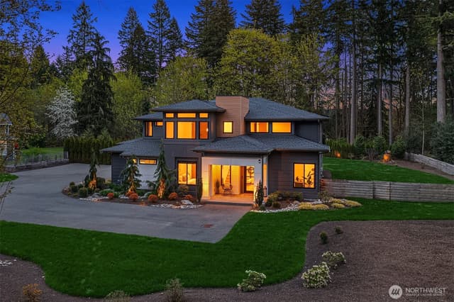 Property photo for 20300 166th Avenue NE, Woodinville photo 2