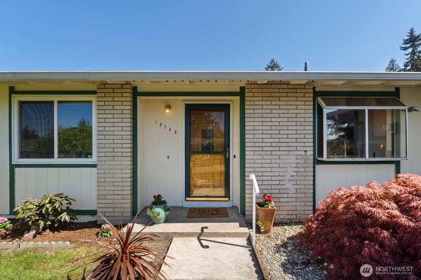 Property photo for 12733 SE 167th Street, Renton photo 2