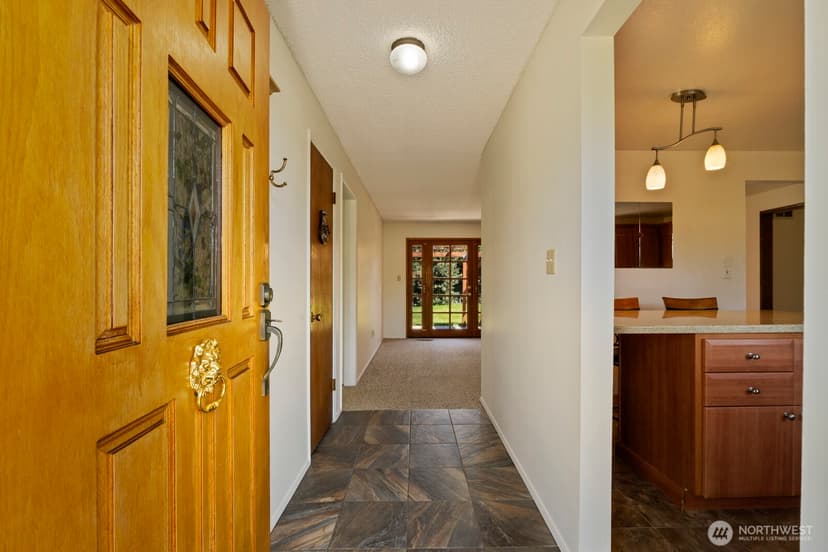 Property photo for 12733 SE 167th Street, Renton photo 3