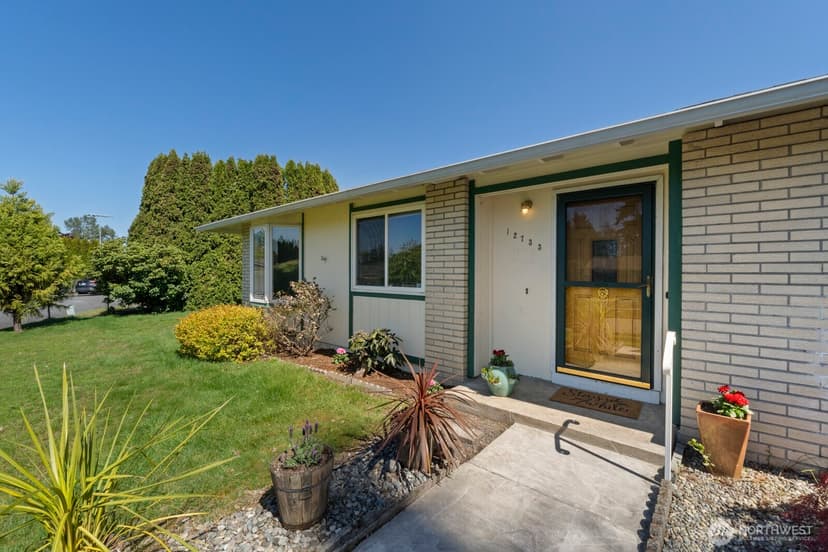 Property photo for 12733 SE 167th Street, Renton