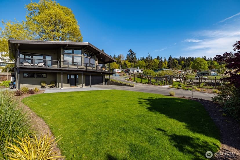 Property photo for 8177 Cultus Dr, Clinton