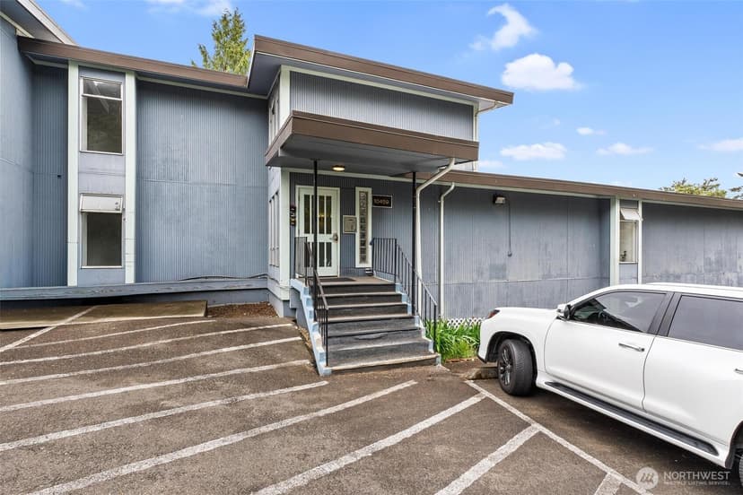 Property photo for 10459 Des Moines Memorial Drive S #S301, Seattle photo 5