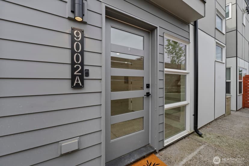 Property photo for 9002 15th Avenue SW #A, Seattle photo 31