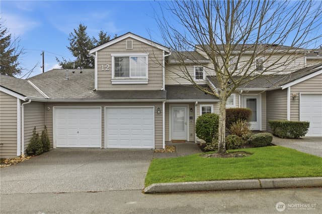 Property photo for 10030 Holly Drive #122, Everett photo 2