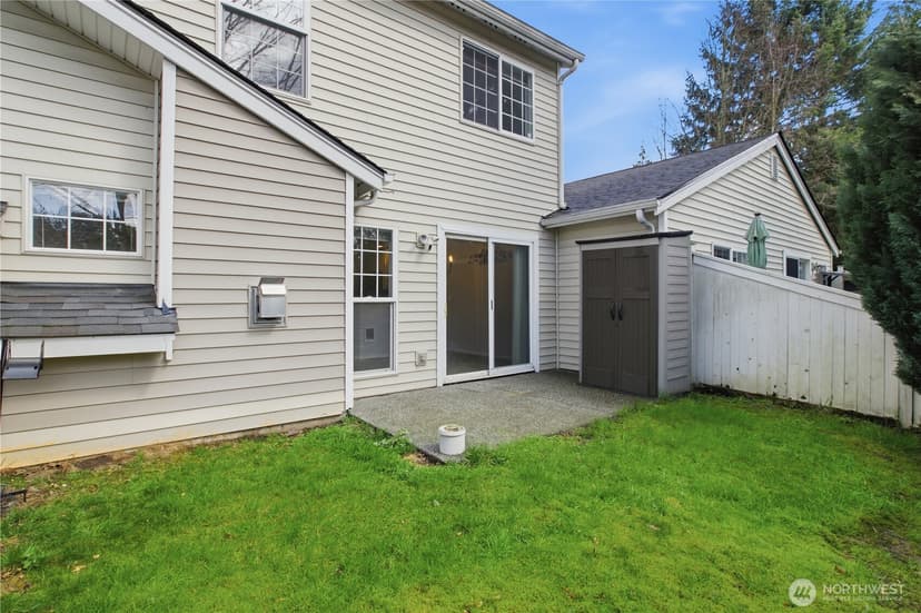 Property photo for 10030 Holly Drive #122, Everett photo 28
