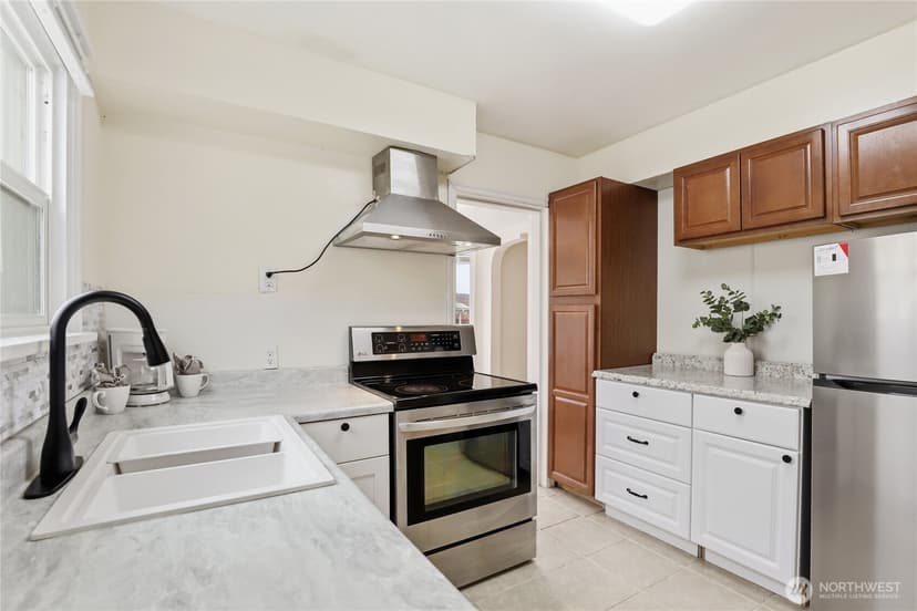 Property photo for 1123 Trenton Avenue, Bremerton photo 9