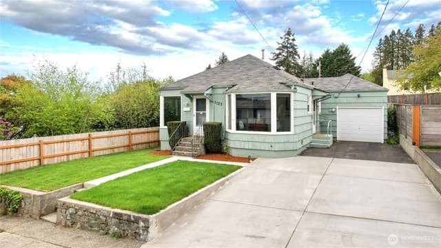 Property photo for 1123 Trenton Avenue, Bremerton photo 2