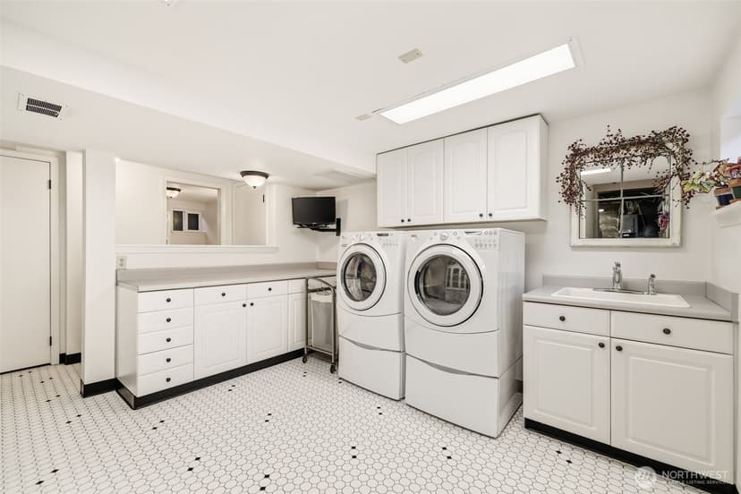 Property photo for 3423 N 36th Street, Tacoma photo 29