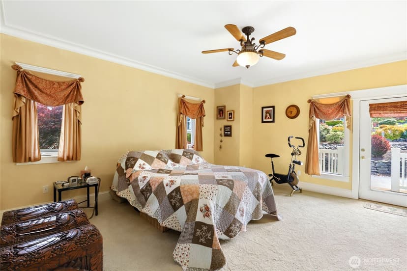 Property photo for 5377 E Blaisdell Lane, Port Orchard photo 18