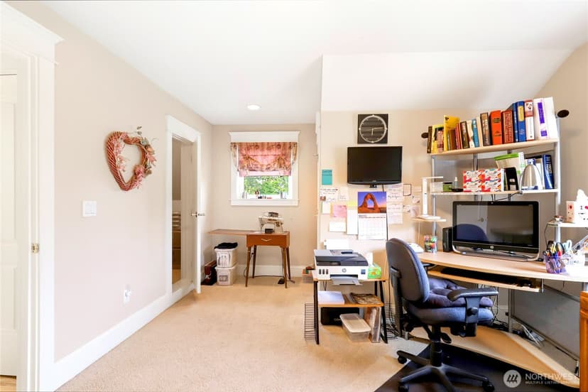 Property photo for 5377 E Blaisdell Lane, Port Orchard photo 26