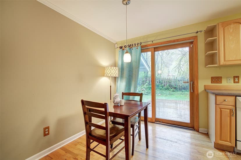 Property photo for 2849 NE 178th Street, Lake Forest Park photo 8
