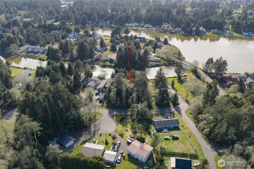 Property photo for 189 Duck Lake Drive NE, Ocean Shores photo 11