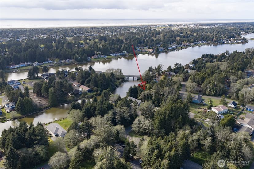 Property photo for 189 Duck Lake Drive NE, Ocean Shores photo 17