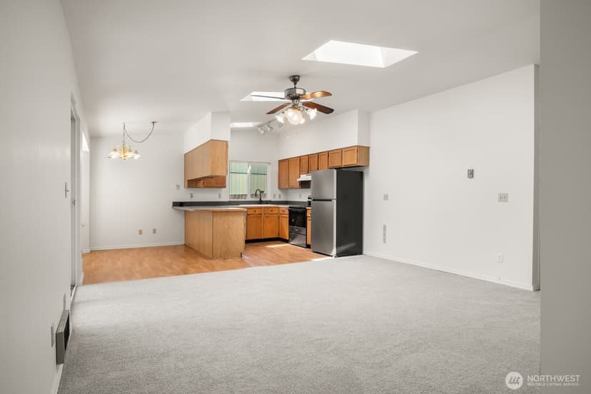 Property photo for 26711 218th Avenue SE, Maple Valley photo 18