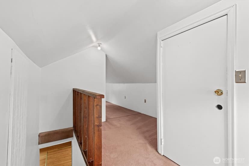 Property photo for 9055 Yakima Avenue, Tacoma photo 18