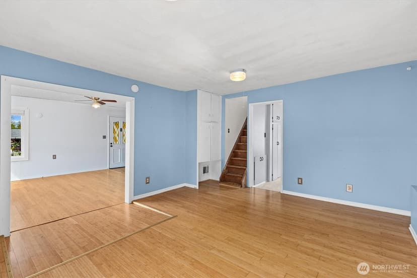 Property photo for 9055 Yakima Avenue, Tacoma photo 5