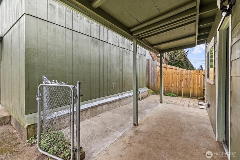 Property photo for 9055 Yakima Avenue, Tacoma photo 32
