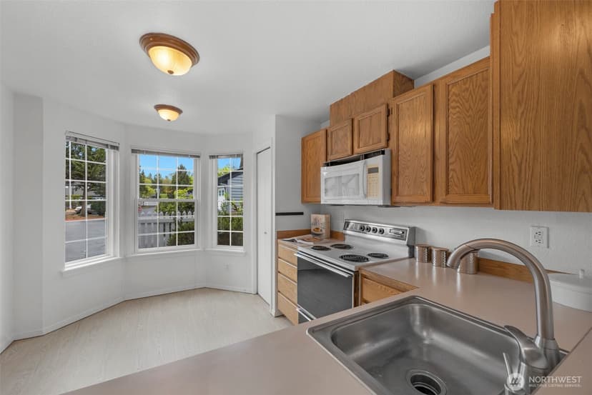 Property photo for 23909 56th Court S #F3, Kent photo 11