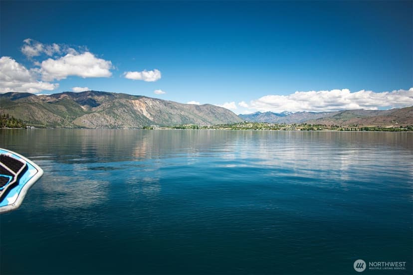 Property photo for 2650 S Lakeshore Road, Chelan photo 3