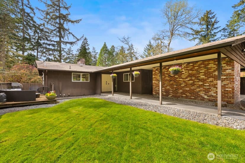 Property photo for 7506 66th Avenue W, Lakewood photo 37