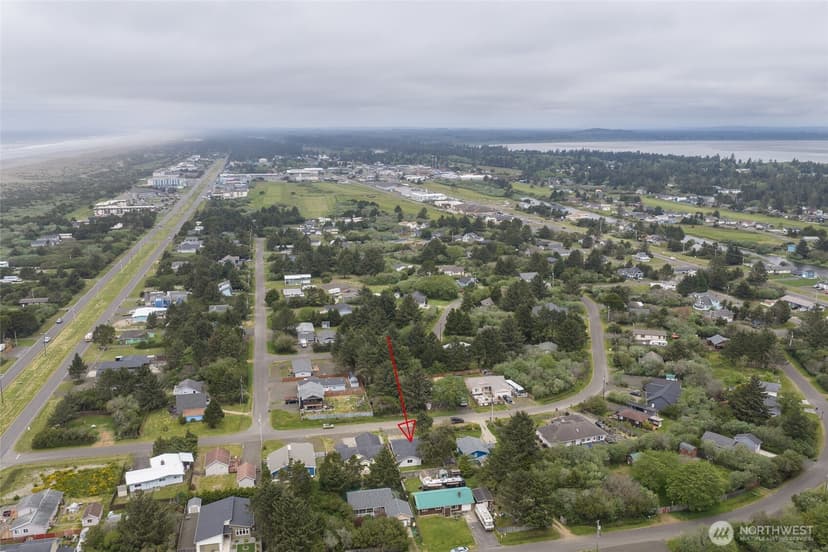 Property photo for 175 Jib Street NW, Ocean Shores photo 31