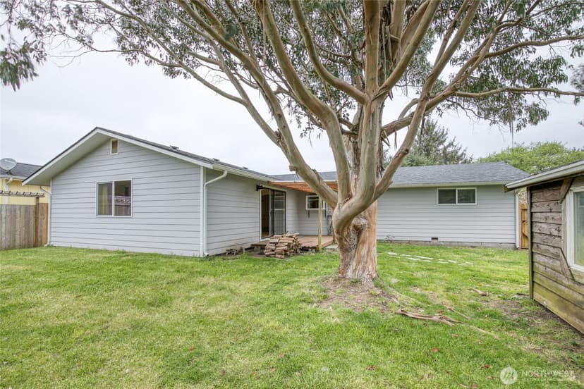 Property photo for 175 Jib Street NW, Ocean Shores photo 24