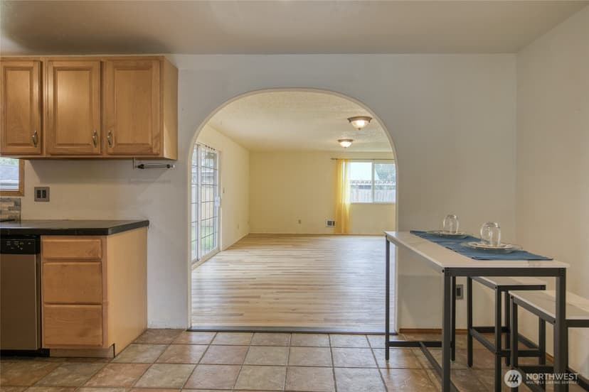 Property photo for 175 Jib Street NW, Ocean Shores photo 9