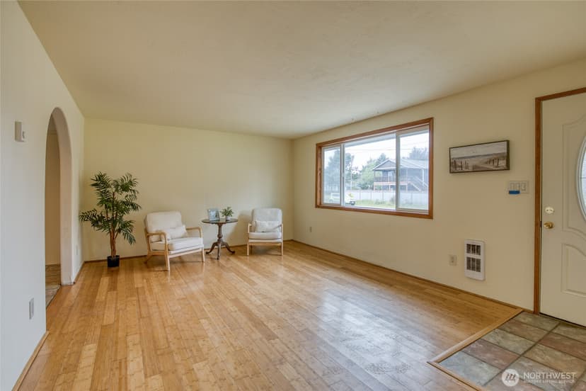 Property photo for 175 Jib Street NW, Ocean Shores photo 3