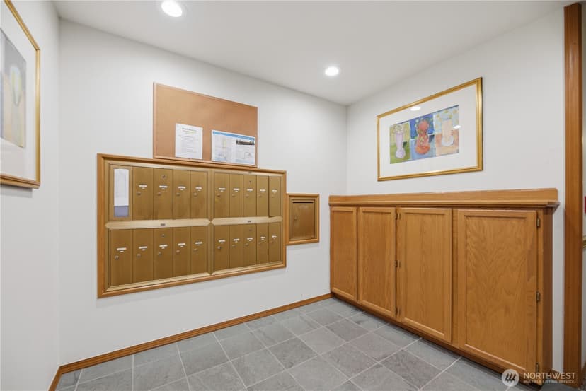 Property photo for 2040 13th Avenue W #13, Seattle photo 32