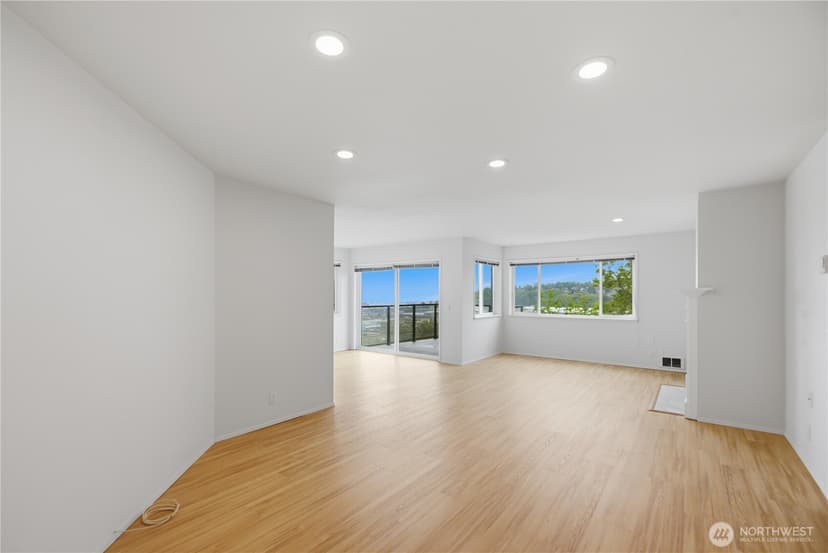 Property photo for 2040 13th Avenue W #13, Seattle photo 25