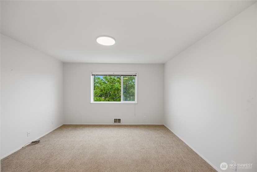 Property photo for 2040 13th Avenue W #13, Seattle photo 18