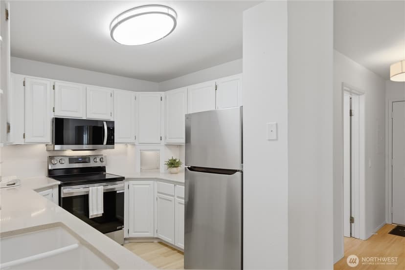 Property photo for 2040 13th Avenue W #13, Seattle photo 16