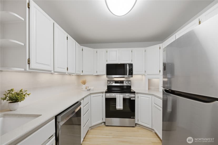 Property photo for 2040 13th Avenue W #13, Seattle photo 12