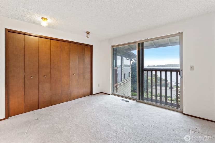 Property photo for 11150 Champagne Point Road NE, Kirkland photo 16